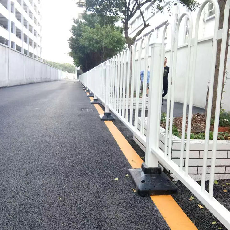 东莞京式道路护栏厂家定做批发