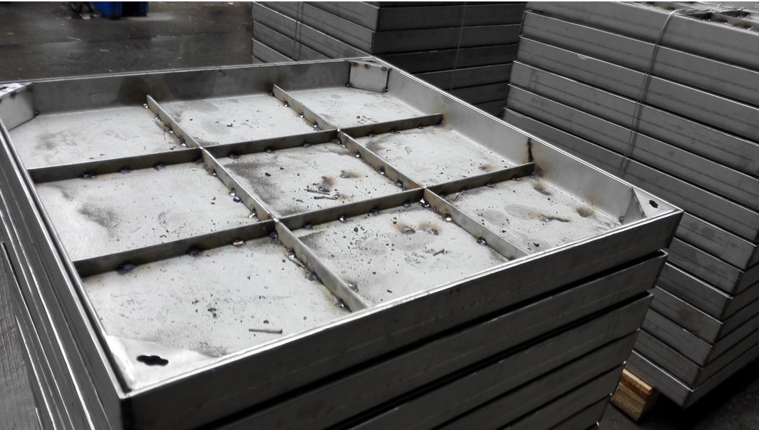 东莞不不锈钢隐形井盖厂家定做批发隐形盖板